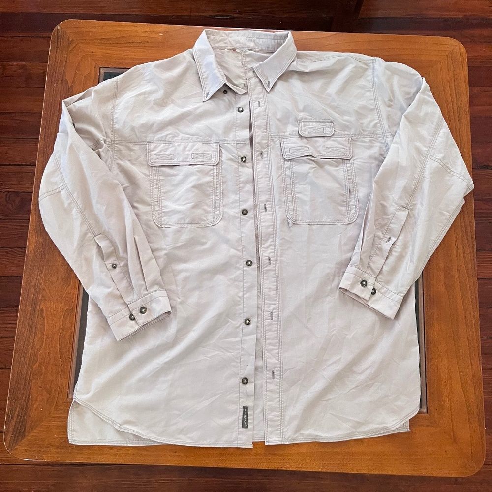 North Face Tan Fishing Shirt Large Vapor Wick